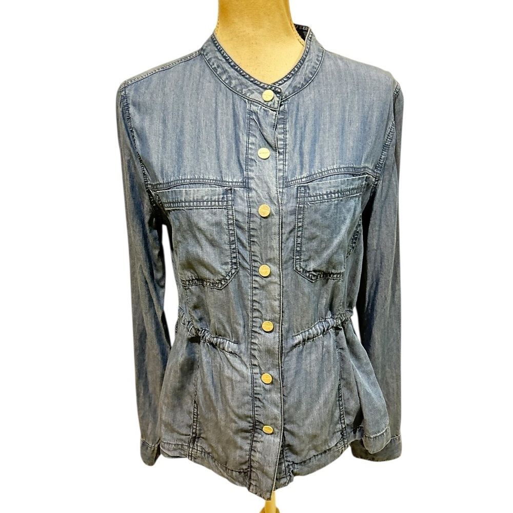 Sanctuary 100% tencel Light Blue denim snap shirt internal tie medium